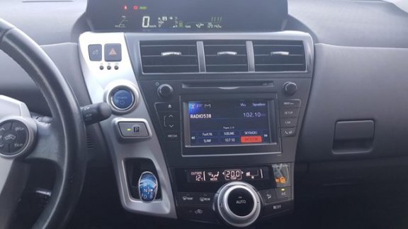 Toyota Prius Wagon - 1.8 Aspiration Navi l Trekhaak l Winterbanden - 1