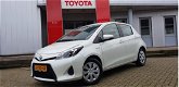 Toyota Yaris - 1.5 Hybrid 100PK Aspiration Navi - 1 - Thumbnail