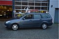 Ford Focus Wagon - 1.6-16V Trend I Airco I Trekhaak I Dealer onderhouden I Nwe APK - 1 - Thumbnail