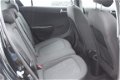 Hyundai i20 - 1.2i i-Drive (78pk) 5-Drs /Airco /Elek. ramen + Spiegels /C.V. afstand /Radio /AUX&USB - 1 - Thumbnail
