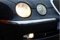 Jaguar S-type - 3.0 V6 Executive (238pk) Automaat/ Navi/ LEDER/ Elek. Schuif-kantel dak/ Elek. Stoel - 1 - Thumbnail