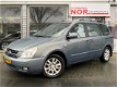 Kia Carnival - 2.7 EX 7 persoons - 1 - Thumbnail