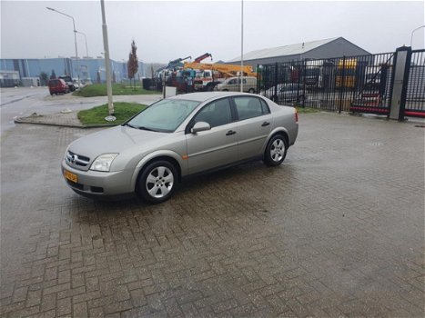 Opel Vectra - 1.8-16V Essentia - 1