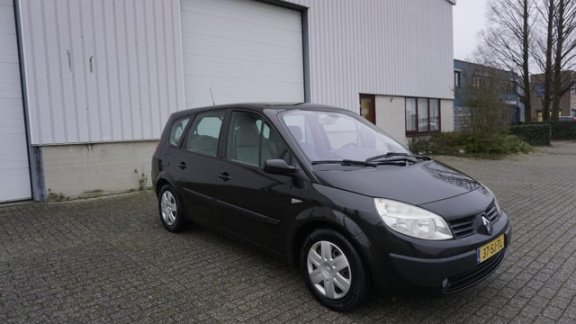 Renault Grand Scénic - 2.0-16V Expression Comfort 7 persoons volledig onderhoudshistorie - 1