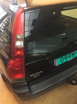 Volvo V70 - 2.4 D5 Geartronic Edition II - 1