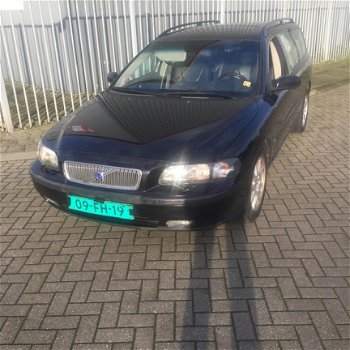 Volvo V70 - 2.4 D5 Geartronic Edition II - 1