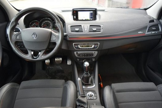 Renault Mégane Estate - 1.5 dCi GT-Line half leder, keyless, camera, navi, clima, PDC v+a, - 1