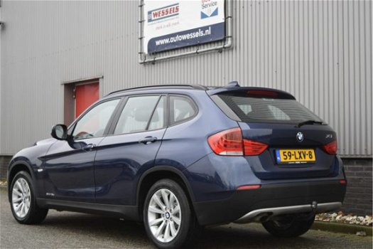 BMW X1 - sDrive18d Executive navi, bluetooth tel, trekhaak, cruise control - 1