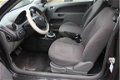 Ford Fiesta - 1.4-16V Ghia Automaat Airco Zwart Trekhaak - 1 - Thumbnail