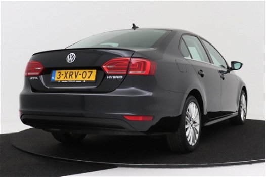 Volkswagen Jetta - 1.4 TSI Hybrid Highline | Navigatie | Parkeersensoren - 1