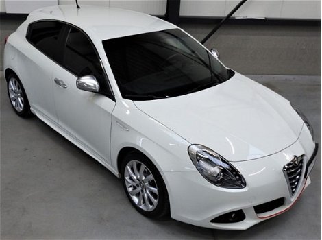 Alfa Romeo Giulietta - 1.4 TURBO 