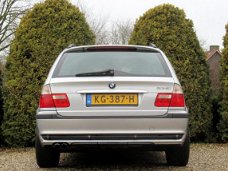 BMW 3-serie Touring - 325i Automaat / Navi / Ecc / Trekhaak