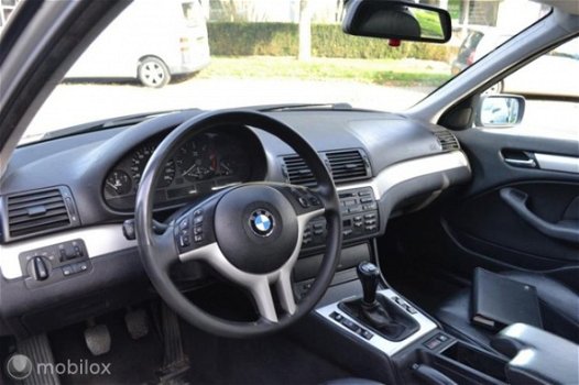 BMW 3-serie Touring - - 320d Executive Leer, Clima, Cruise, Trekhaak, Apk5-2020 Goed onderhouden - 1