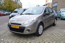 Renault Clio - - 1.2 TCe Special Line Navi, Airco, 5 Drs, All season banden, Apk 04-2020