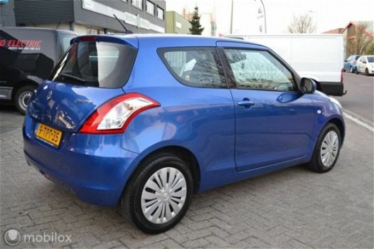 Suzuki Swift - - 1.2 Comfort EASSS Airco, Carkit, Cruise, Stoel verwarming, Apk 04-2020 - 1