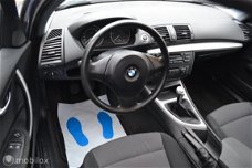 BMW 1-serie - - 118d High Executive Clima, Stoel Verwarming, Trekhaak afn, Apk 11-2020 Nette Auto