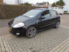 Fiat Grande Punto - 1.4-16V Emotion