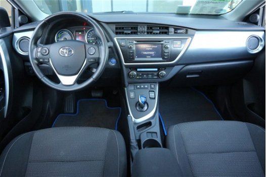 Toyota Auris Touring Sports - 1.8 Hybrid Executive / Panoramadak - 1
