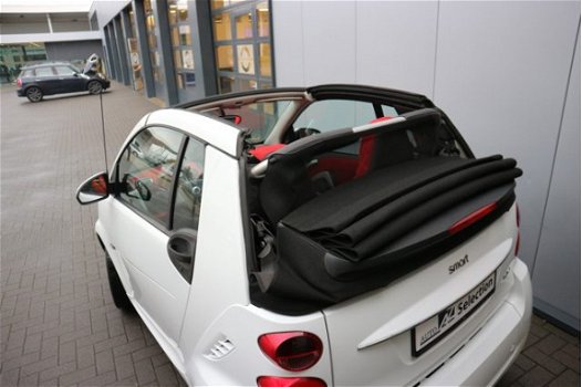 Smart Fortwo cabrio - 1.0 mhd Automaat / Airco - 1