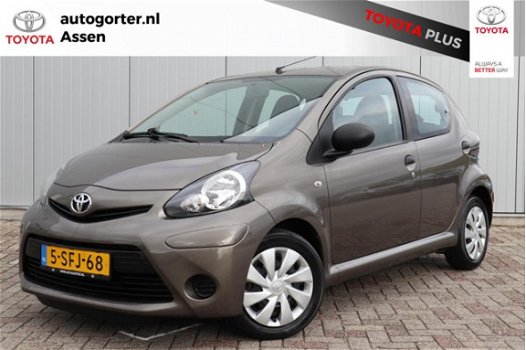 Toyota Aygo - 1.0 VVT-i Now - 1