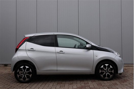 Toyota Aygo - 1.0 VVT-i x-first - 1