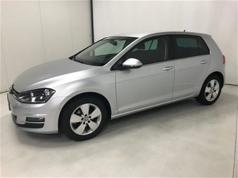 Volkswagen Golf - 1.2 TSI Business Edition Connected ACC Navi - 1