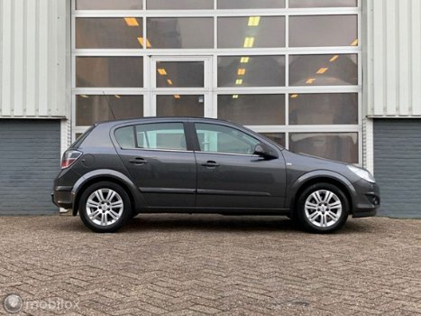 Opel Astra - 1.6 Cosmo - 1