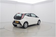 Toyota Aygo - 1.0 VVT-i x-Nav 5drs