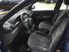 Renault Clio - 1.6