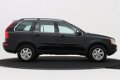 Volvo XC90 - 2.5 T AWD Kinetic | Automaat | Navigatie | Xenon | Verwarmbare voorstoelen - 1 - Thumbnail