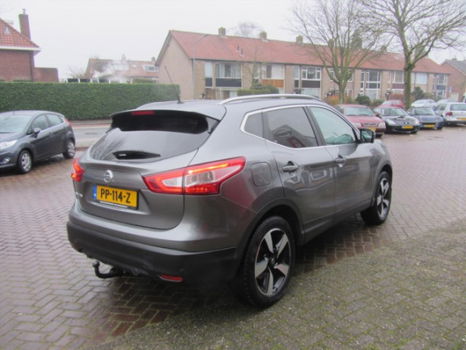 Nissan Qashqai - 1.2 115pk DIG-T N-Connecta / 360 Camera / Navi - 1