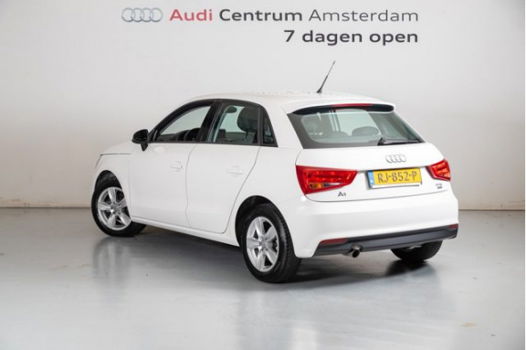 Audi A1 Sportback - 1.0 TFSI 95pk Pro Line / Parkeersensoren - 1