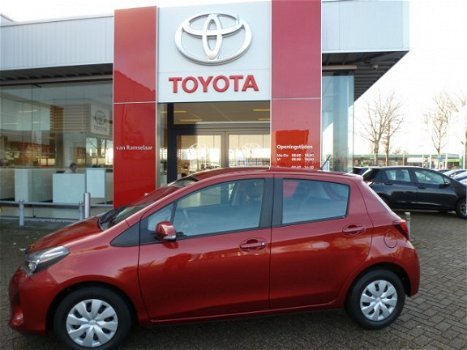 Toyota Yaris - 1.0 VVT-i Now 1e eigenaar - 1