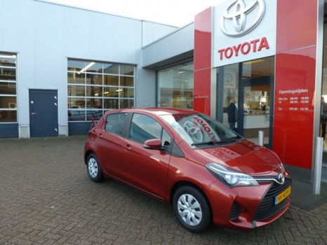 Toyota Yaris - 1.0 VVT-i Now 1e eigenaar - 1