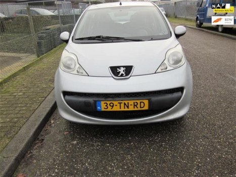 Peugeot 107 - 1.0-12V XS AUTO IS VOORZIEN VAN NIEUWE KOPPELING - 1