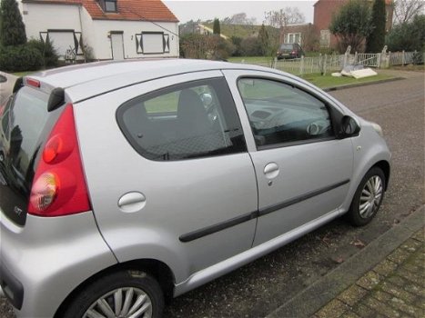 Peugeot 107 - 1.0-12V XS AUTO IS VOORZIEN VAN NIEUWE KOPPELING - 1