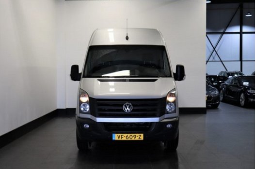 Volkswagen Crafter - 50 2.0 TDI 163PK L2H2 - Airco - Cruise - PDC - € 11.950, - Ex - 1