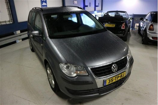 Volkswagen Touran - 1.9 TDI Trendline Business Facelift / Nap / 105 PK - 1