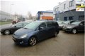 Mitsubishi Grandis - 2.4-16V Intense 7 PERS / APK 10-20 / Rijdt goed / - 1 - Thumbnail