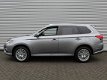 Mitsubishi Outlander - 2.4 PHEV 4WD Pure+ NIEUW - 1 - Thumbnail