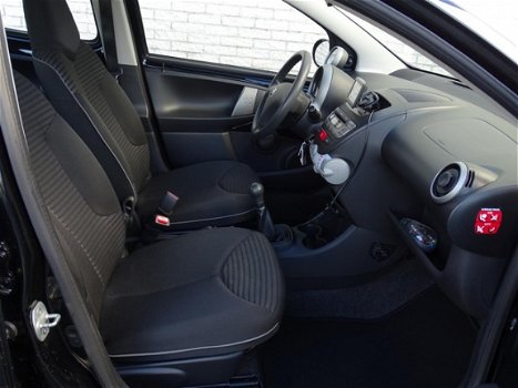 Peugeot 107 - ACTIVE 68PK 5DR NAVI/AIRCO/EL.RAMEN/CV - 1