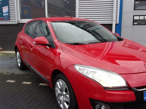 Renault Mégane - 1.5 DCI 110 HB Expression - 1