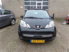 Peugeot 107 - 1.0-12V Millesim 200