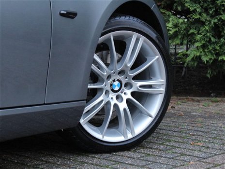 BMW 3-serie Coupé - 320i Executive | 18'' Licht metalen velgen - 1