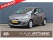 Hyundai ix20 - 1.6i i-Motion Aut. | Parkeersensoren | Airco | Radio/cd | USB | - 1 - Thumbnail