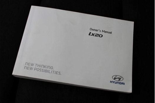 Hyundai ix20 - 1.6i i-Motion Aut. | Parkeersensoren | Airco | Radio/cd | USB | - 1