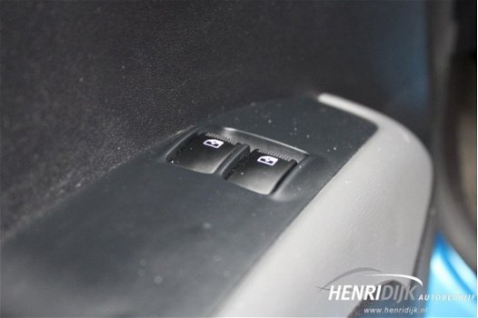 Hyundai i10 - 1.1 i-Drive Cool Trekhaak/Airco/NAP - 1