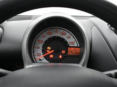 Toyota Aygo - 1.0-12V Comfort Navigator Automaat - 1