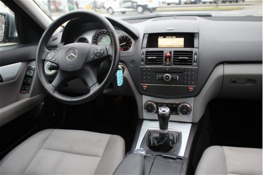 Mercedes-Benz C-klasse - 180 K AVANTGARDE AIRCO XENON 1/2LEER 162000KM - 1