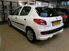 Peugeot 206 - 1.1 60pk 5-deurs Access